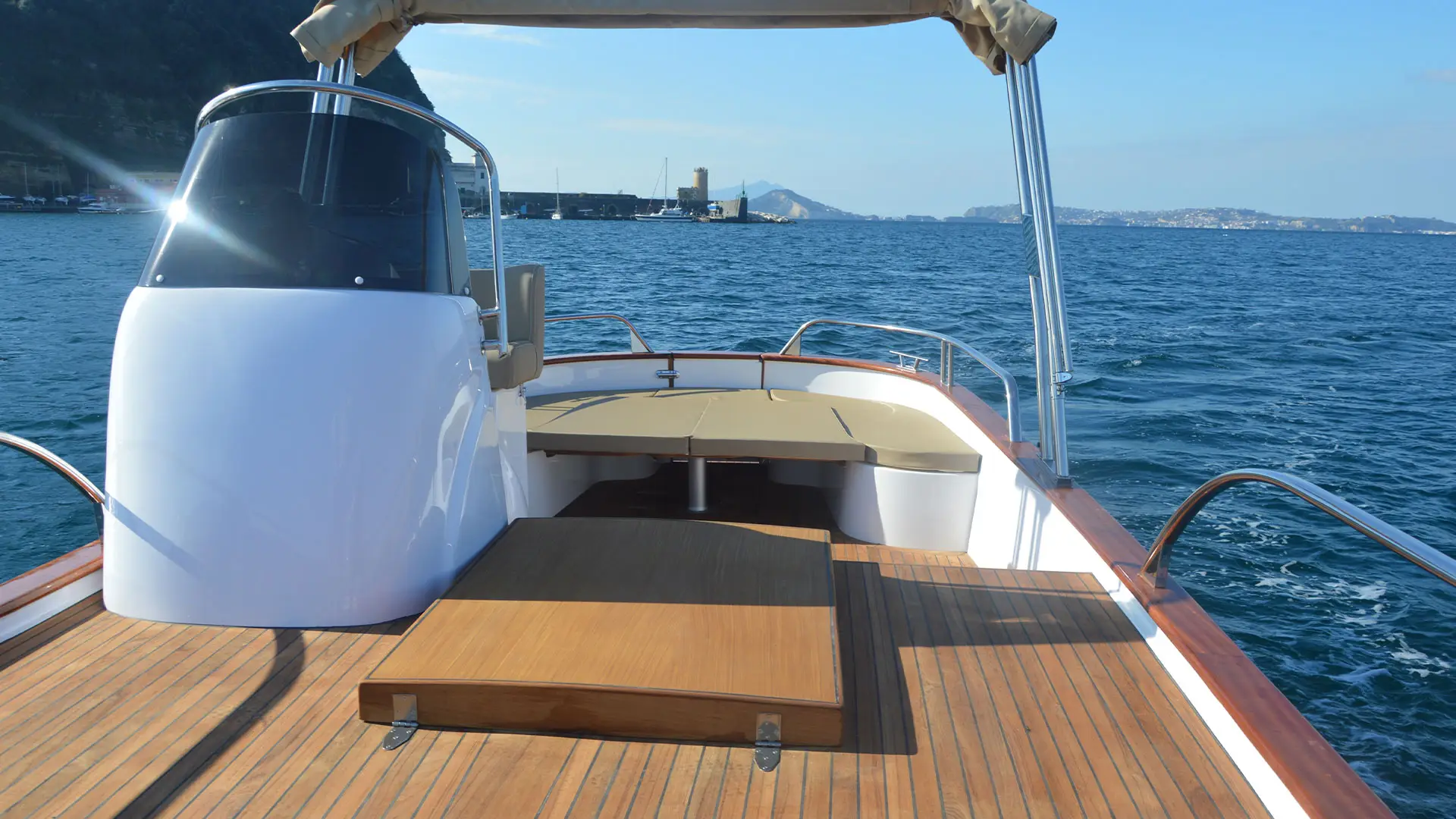 Cantieri Mimi Libeccio 8.5 Open - Vista consola en stock