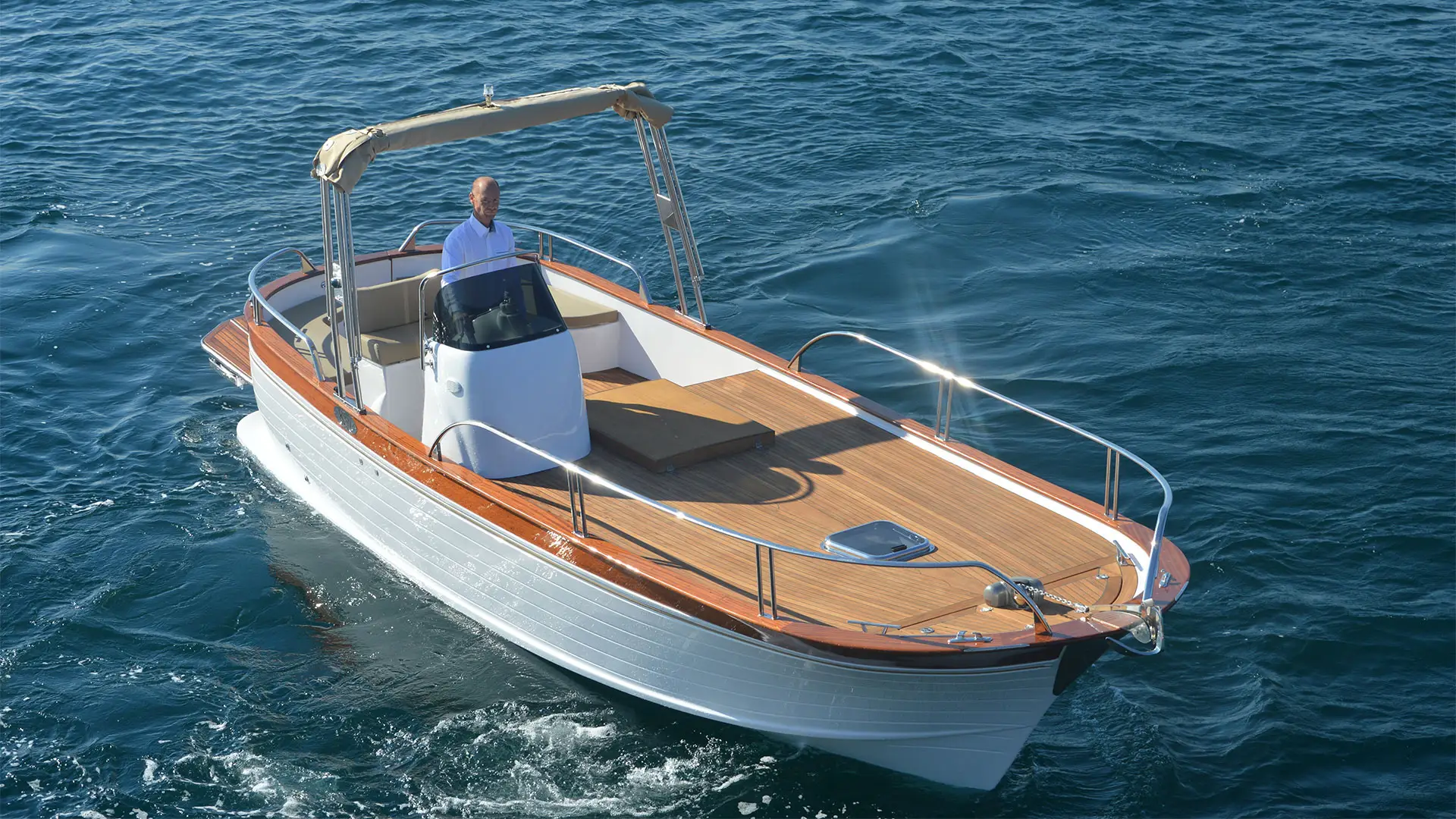 Cantieri Mimi Libeccio 8.5 Open - Vista general en stock