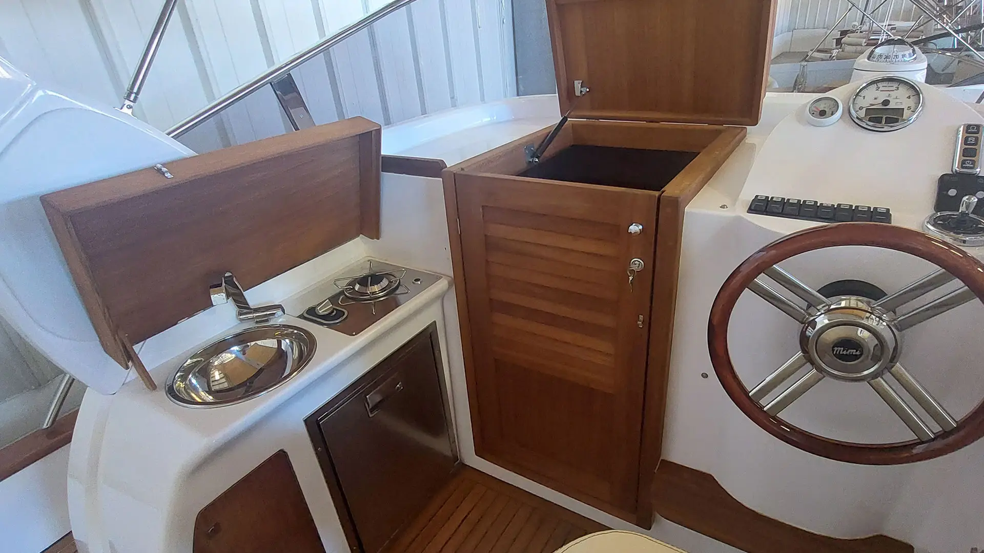 Cantieri Mimi Libeccio 8.5 Sport - Cocina entrega inmediata