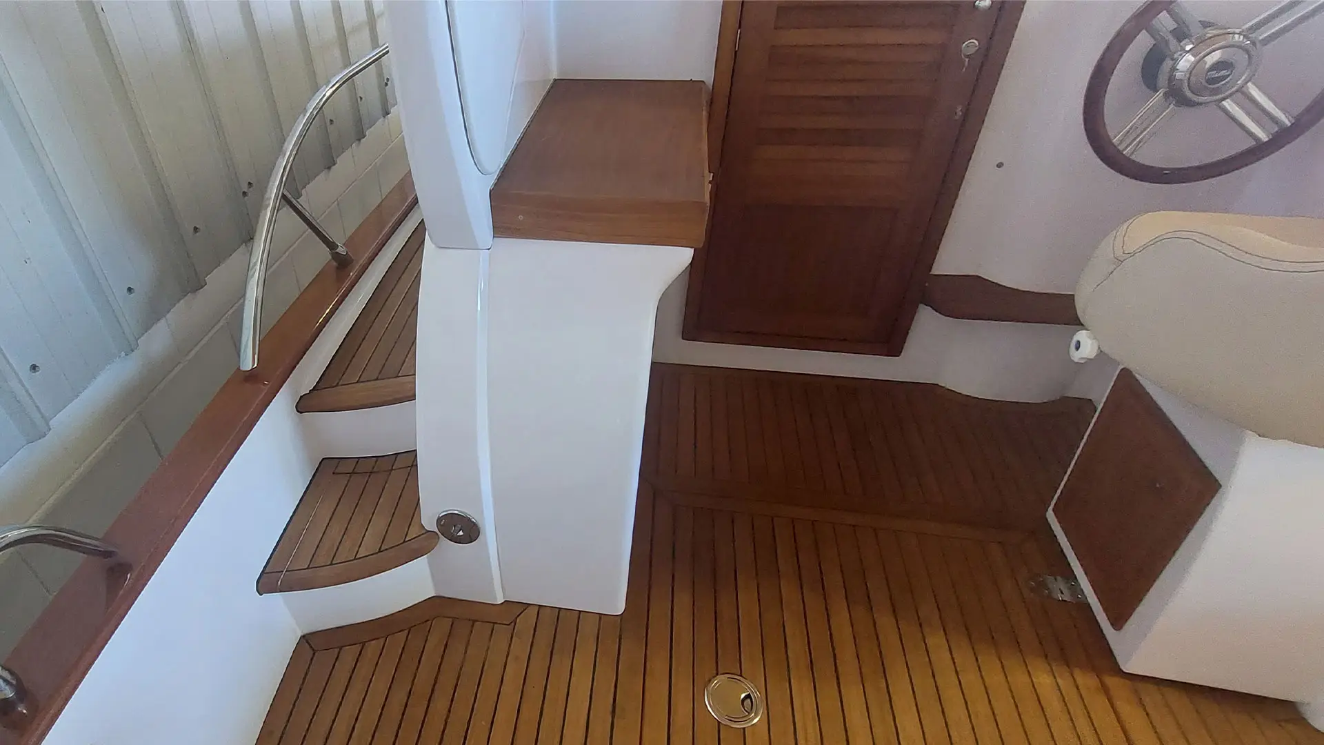 Cantieri Mimi Libeccio 8.5 Sport - Escalera entrega inmediata