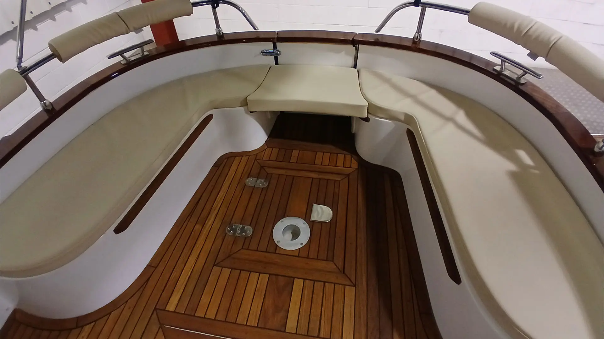 Barco de segunda mano Cantieri Mimi Libeccio 8.5 Sport- Popa