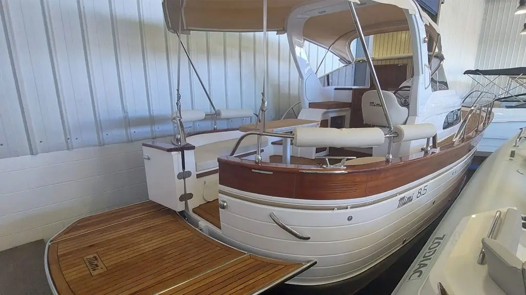 Cantieri Mimi Libeccio 8.5 Sport - Vista desde popa entrega inmediata