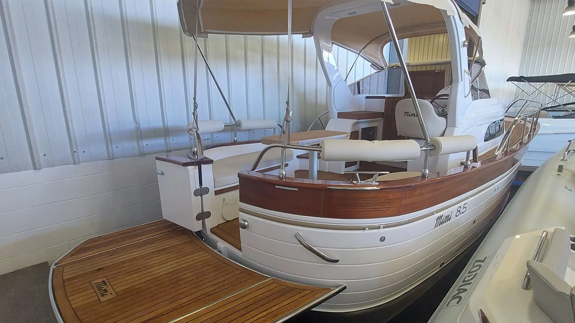 Cantieri Mimi Libeccio 8.5 Sport - Vista desde popa entrega inmediata