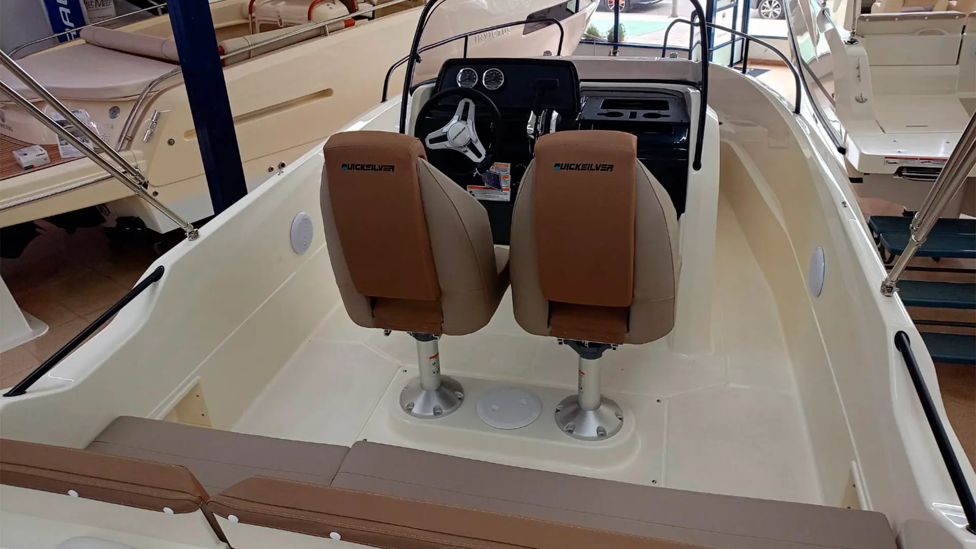En stock Quicksilver activ 605 open - Zona bañera
