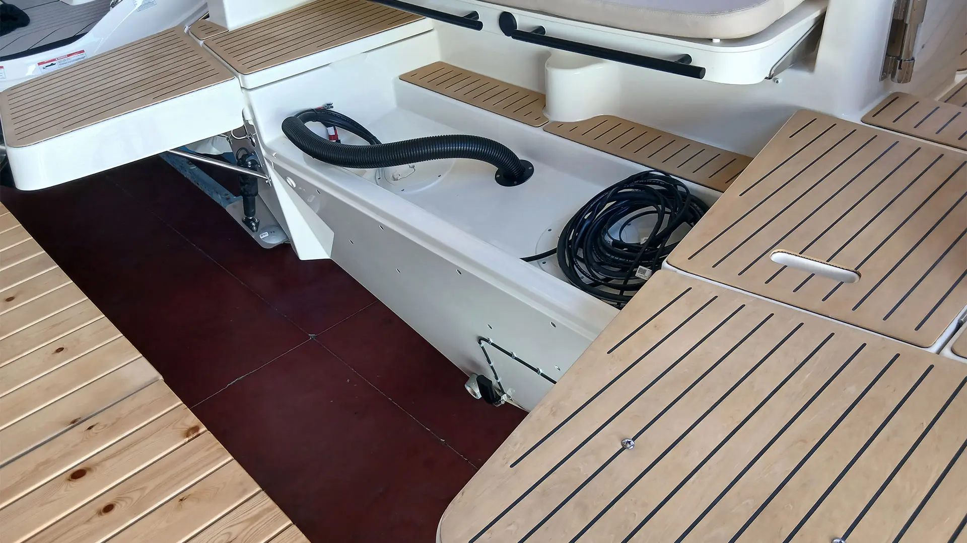 Entrega inmediata quicksilver activ 875 sundeck -Zona motor