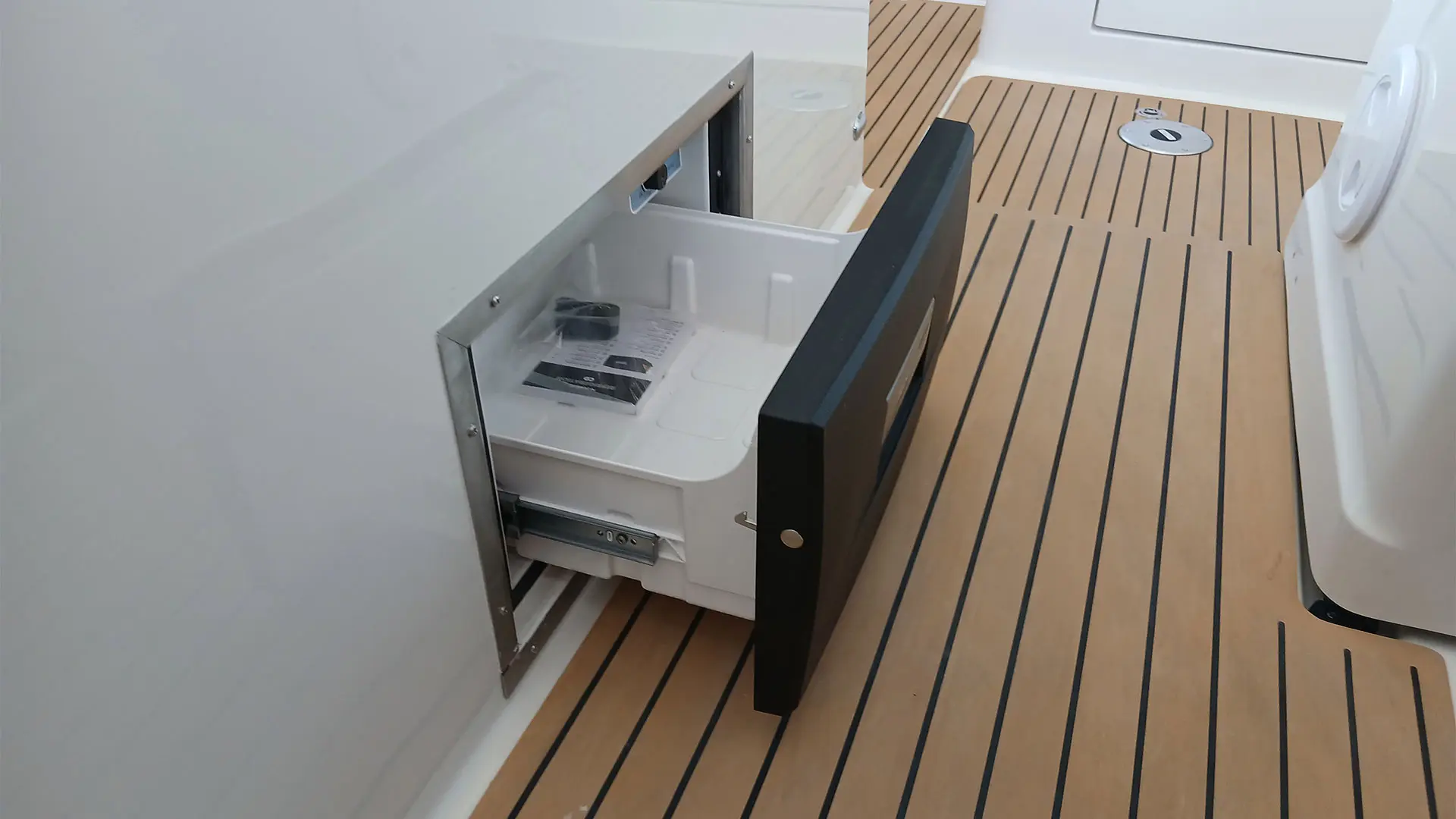 Entrega inmediata quicksilver activ 875 sundeck - Accesorio