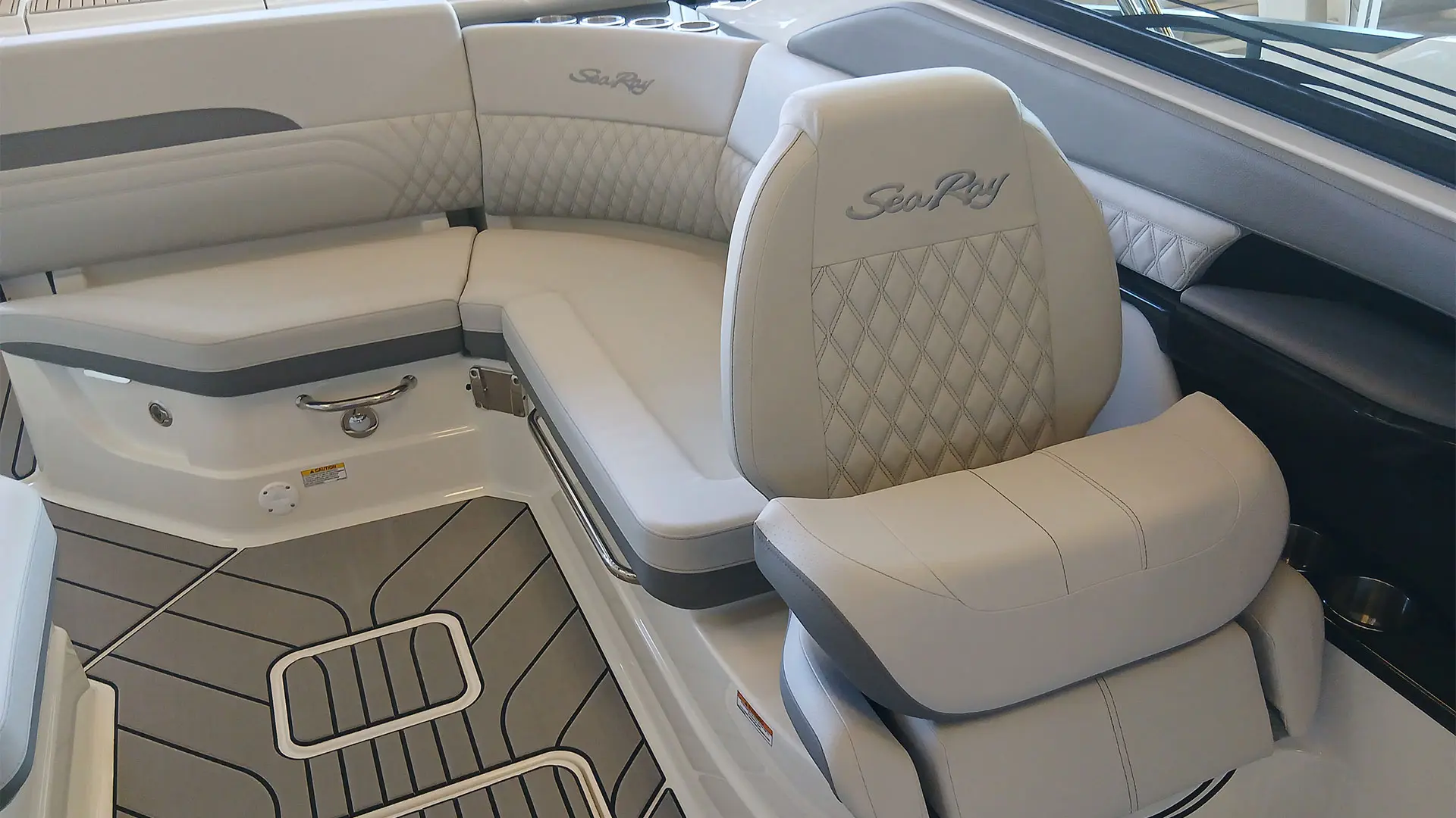 Entrega inmediata Sea Ray SLX 260 - Asiento copiloto