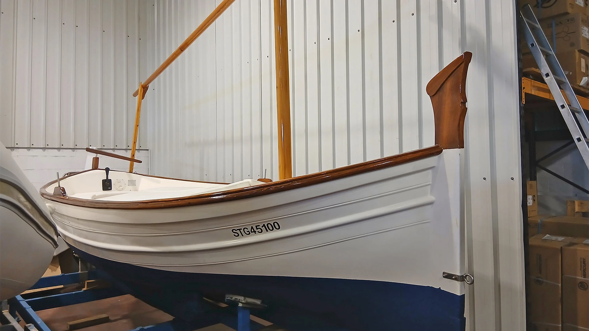 Llaut de segunda mano Majoni Caleta - Vista casco