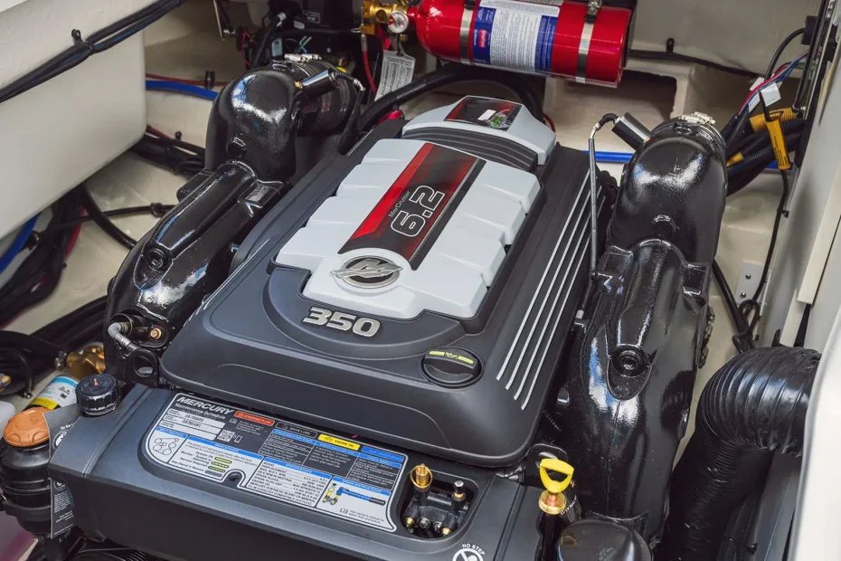 Nueva Sea Ray SDX 250 - Motor Mercruiser