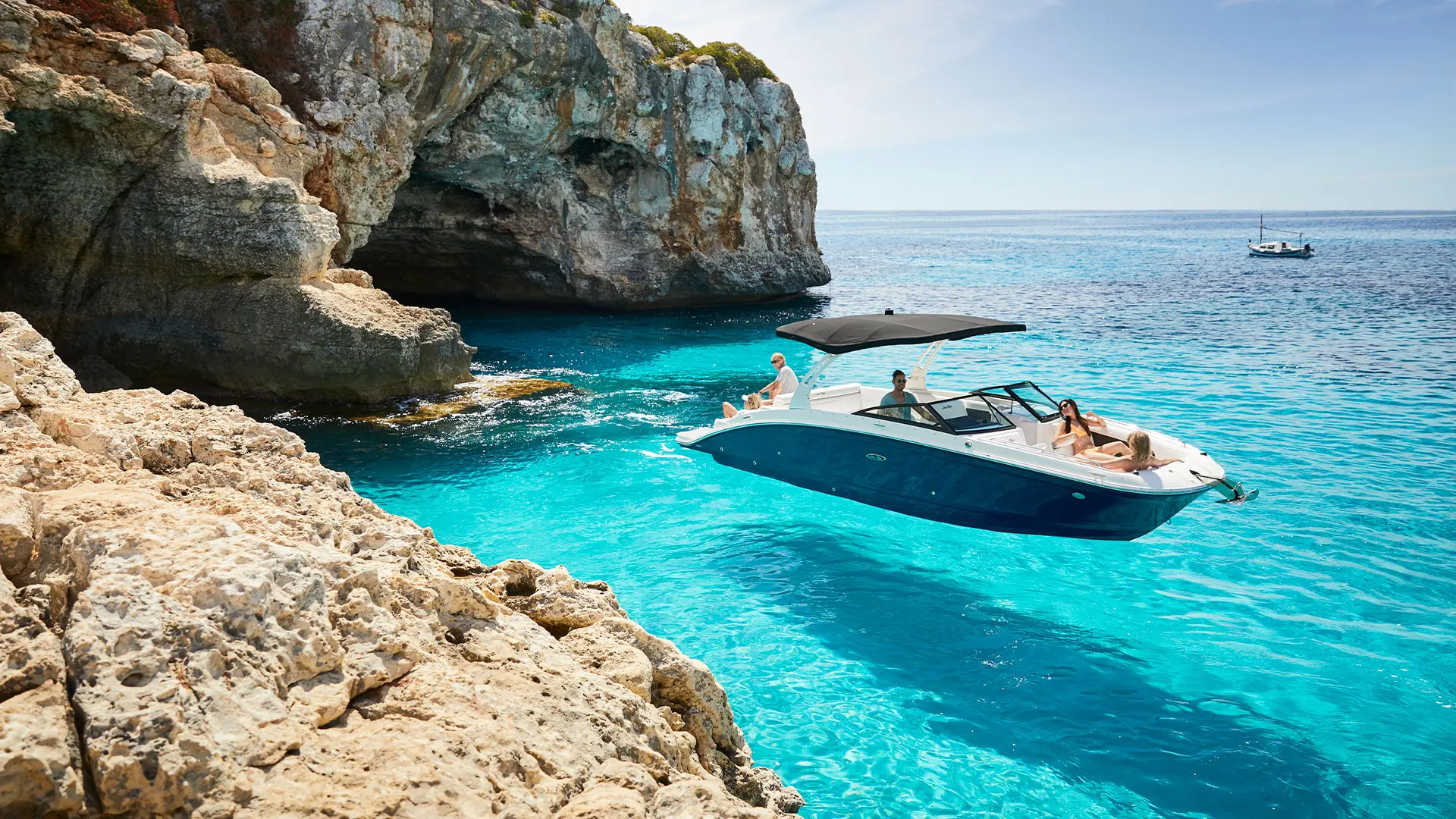 Próximamente en stock Sea Ray SDX 270 - Fondeando en familía