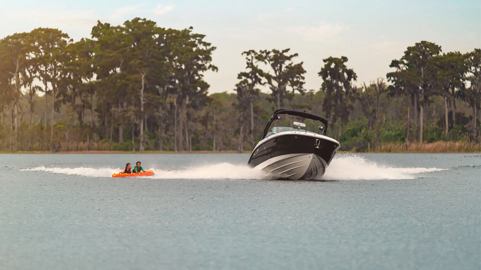 Próximamente en stock Sea Ray SDX 270 - Deportes acuáticos