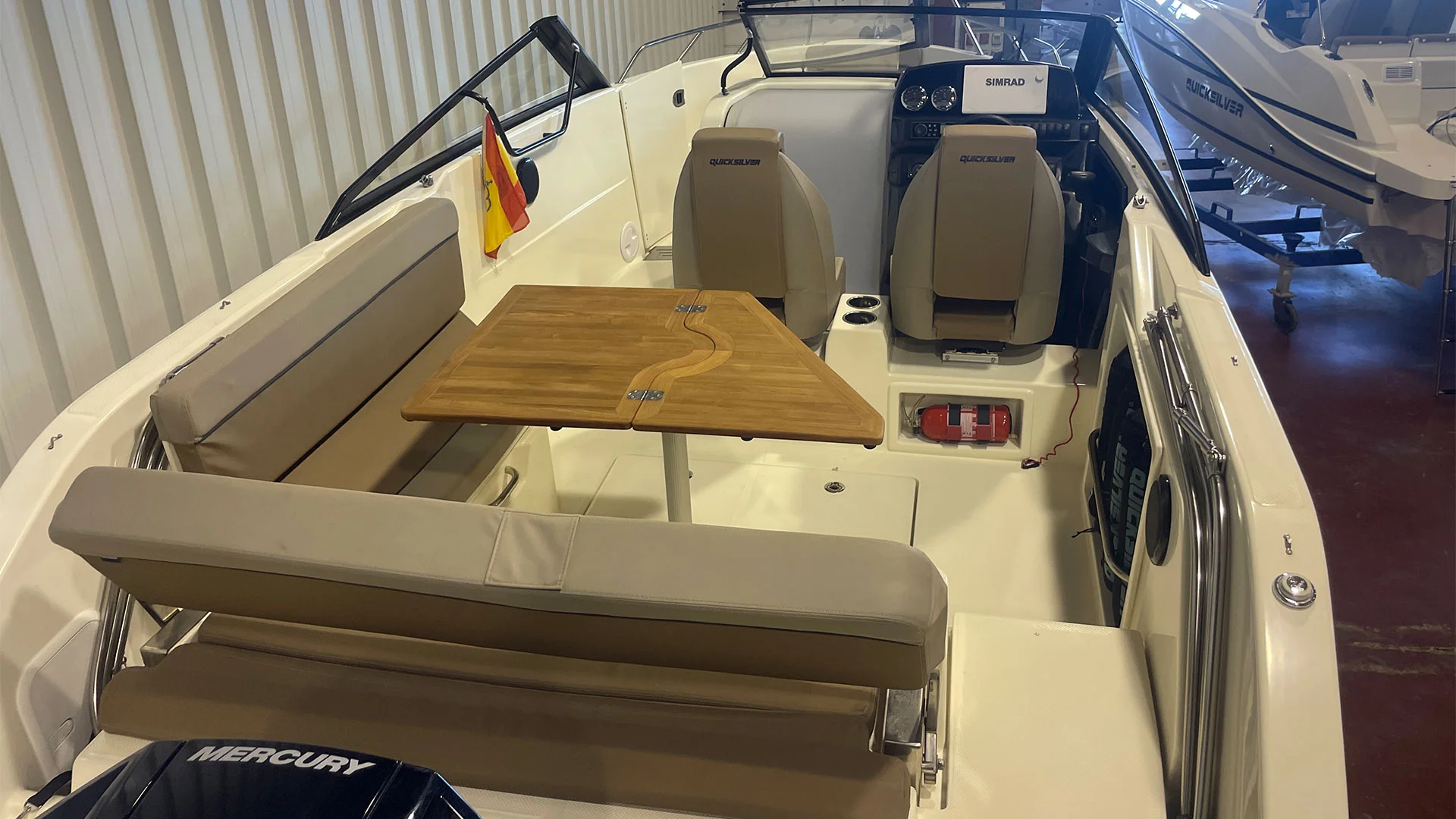 quicksilver-activ-675-bowrider-3