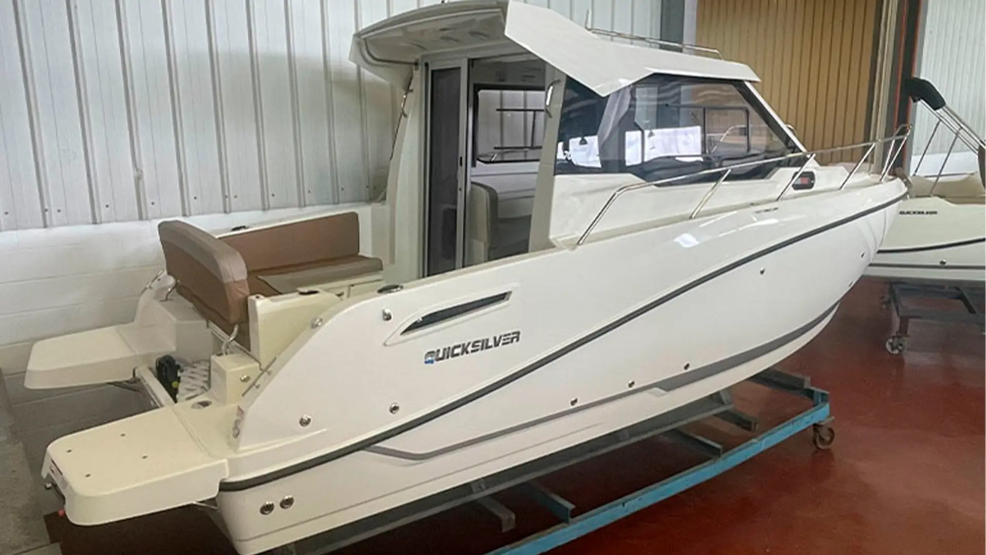 Quicksilver Activ 705 Weekend - Vista desde popa entrega inmediata