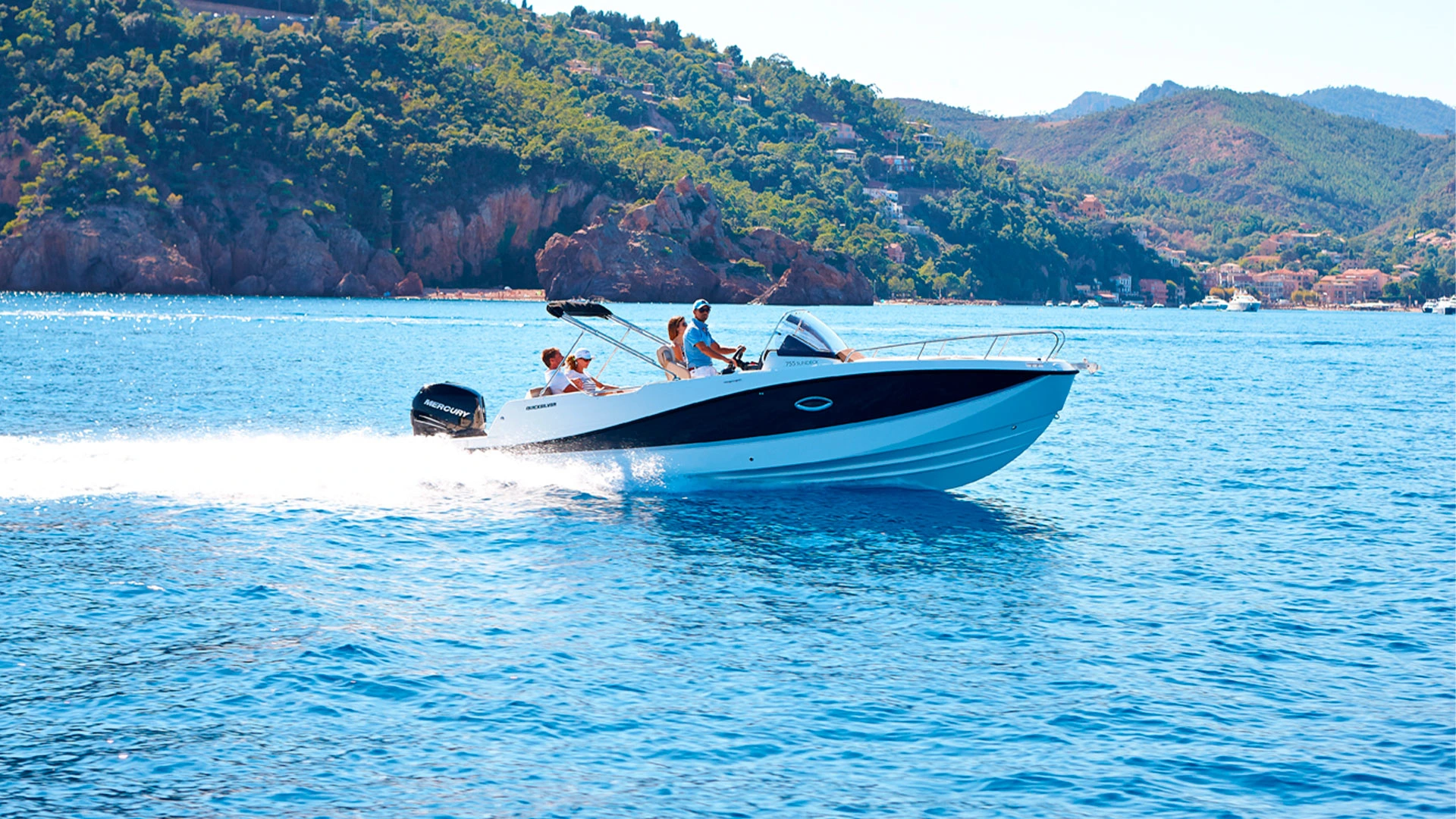 Qucksilver Activ 755 Sundeck - Navegando próximamente en stock
