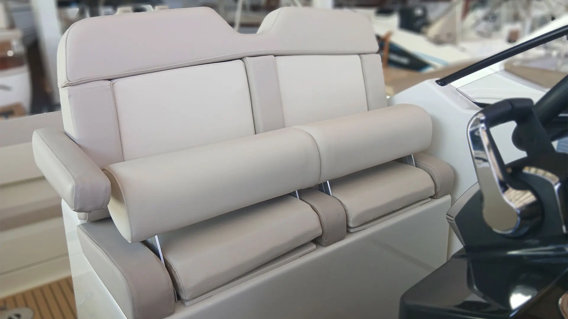 Barco nuevo entrega inmediata Quicksilver Activ 785 Sundeck - Asientos