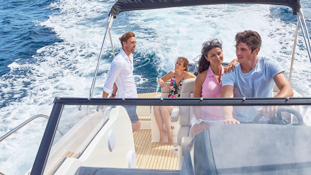 Quicksilver Activ 875 Sundeck - Bañera entrea inmediata