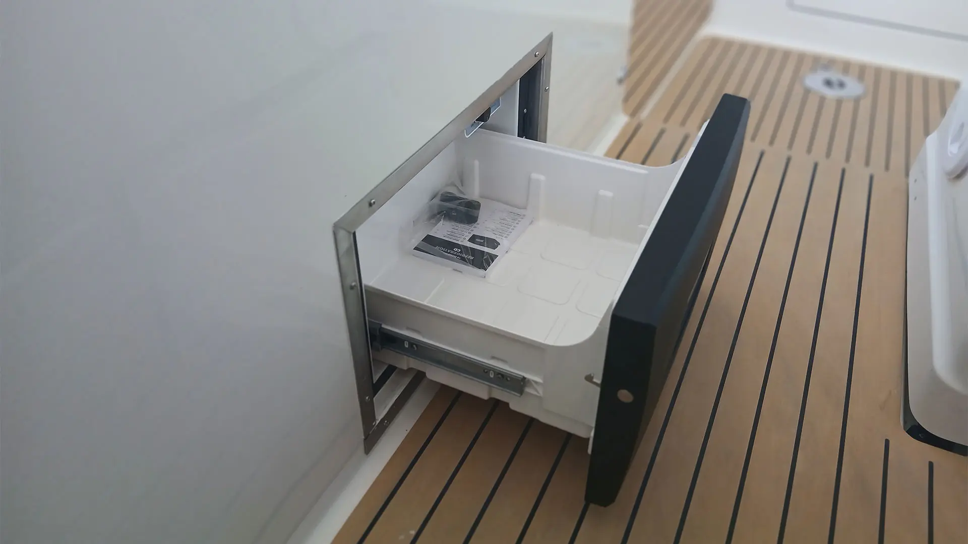 Barco nuevo entrega inmediata Quicksilver Activ 785 Sundeck - Hieleara