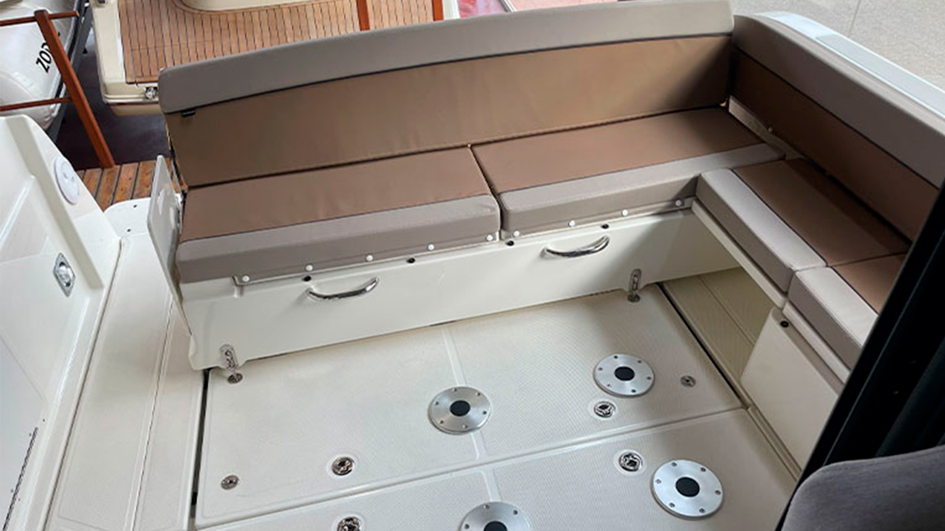 Quicksilver Activ 905 Weekend - Asientos popa entrega inmediata