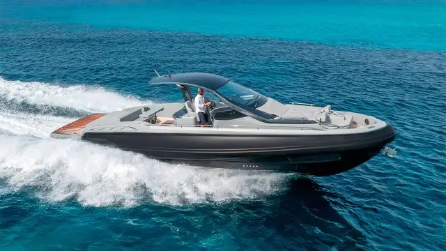 Sacs Rebel 40 - Vista lateral