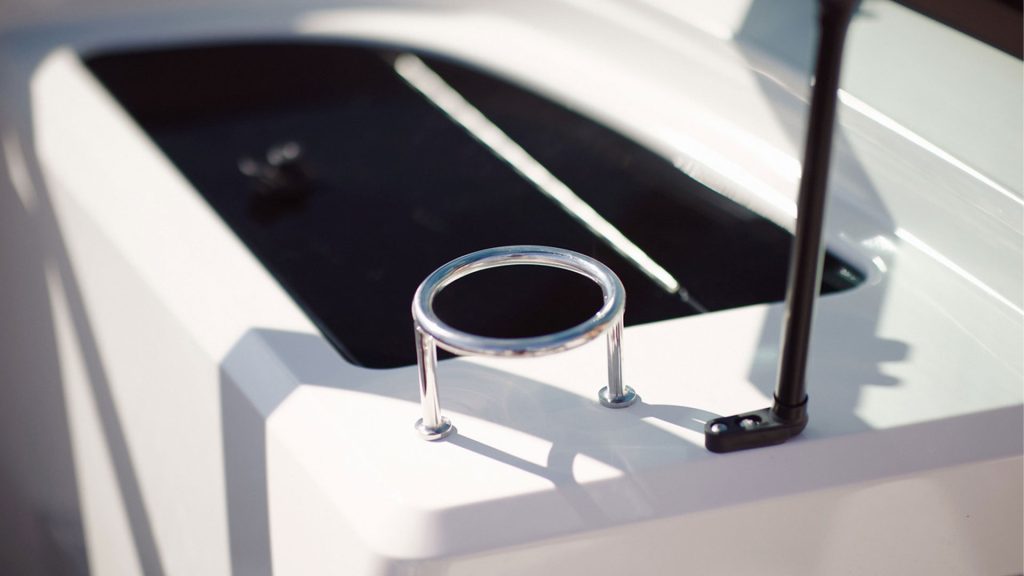 Sea Ray SPX 210 - Posavasos