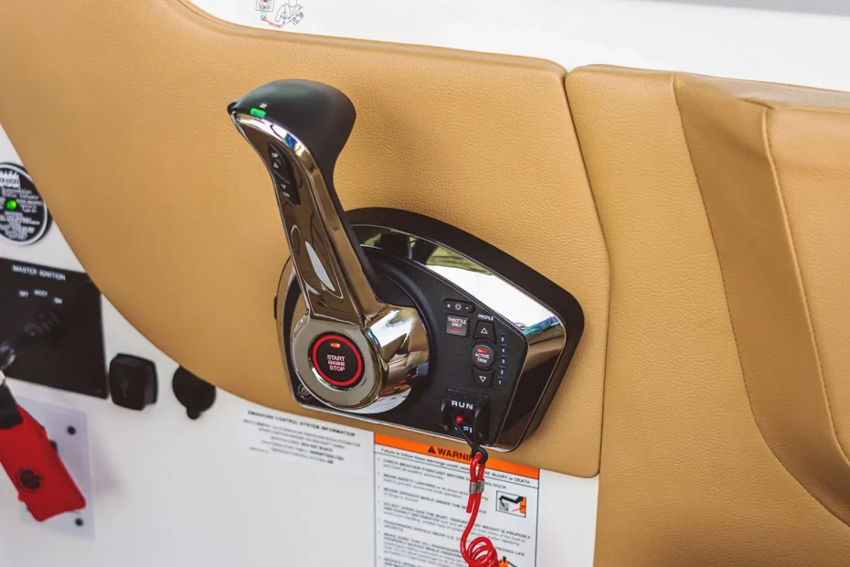 Sea Ray SDX 230 - Marcha