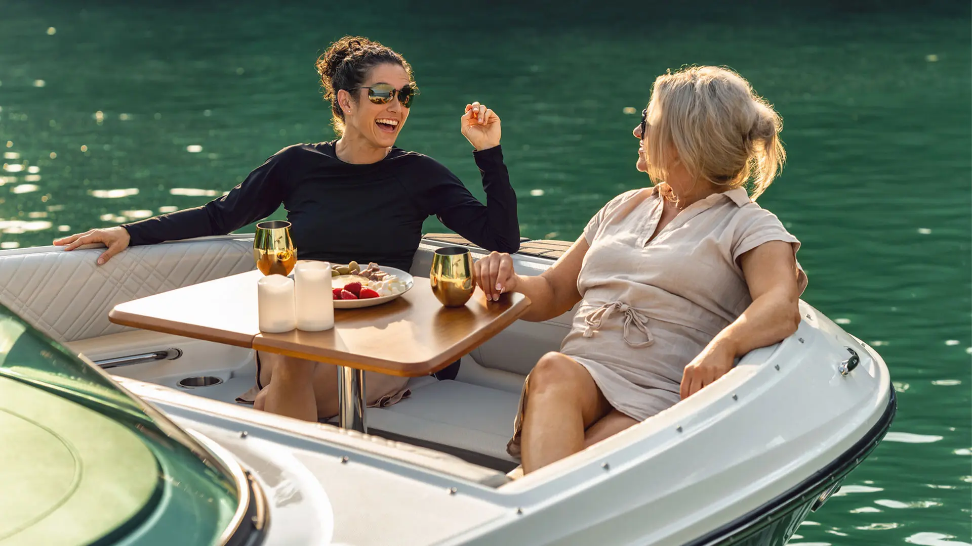 Sea Ray SDX 230 - Picnic zona proa