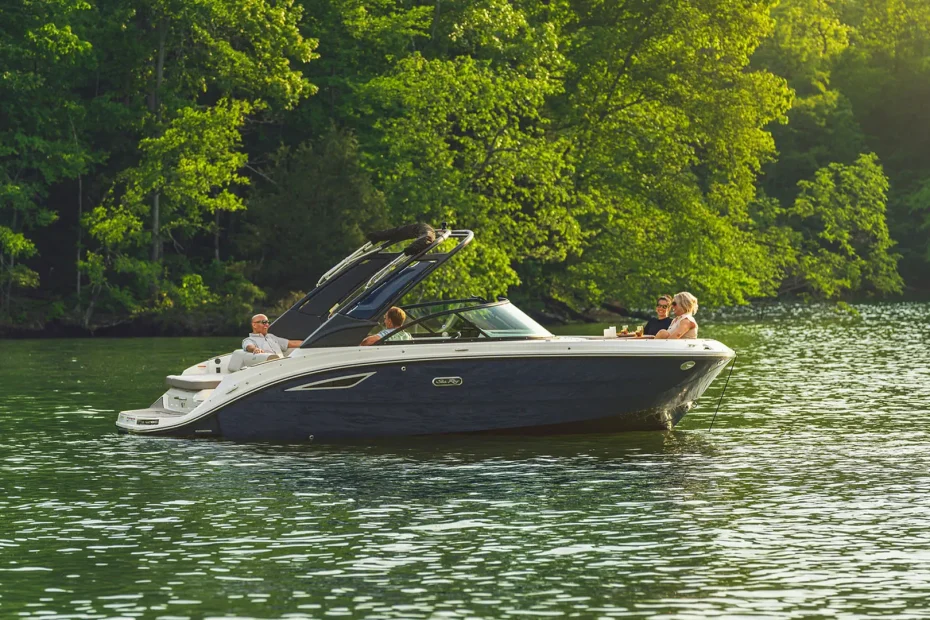 Sea Ray SDX 230 - Vista lateral