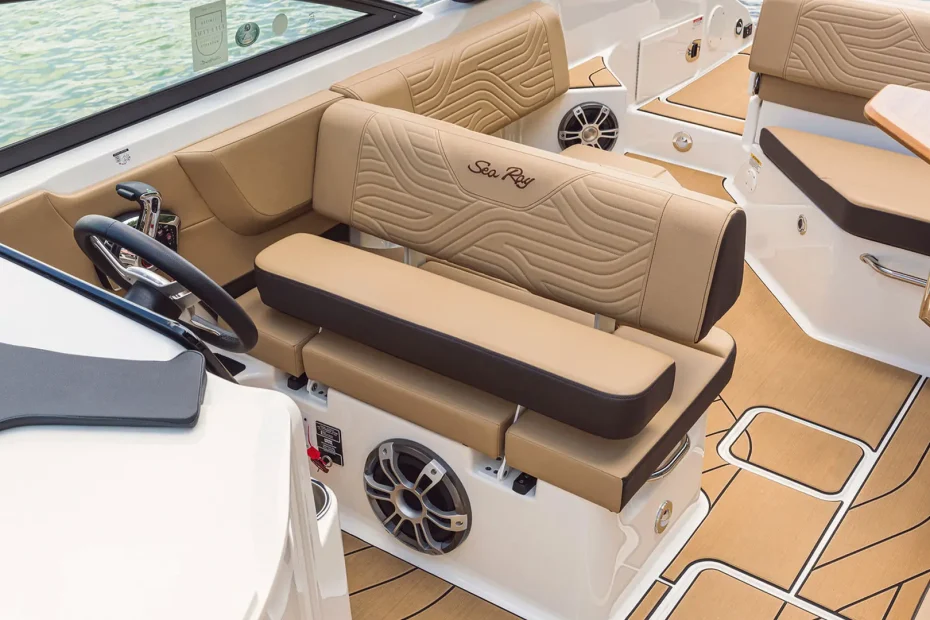 Sea Ray SDX 250 Surf - Asiento patrón