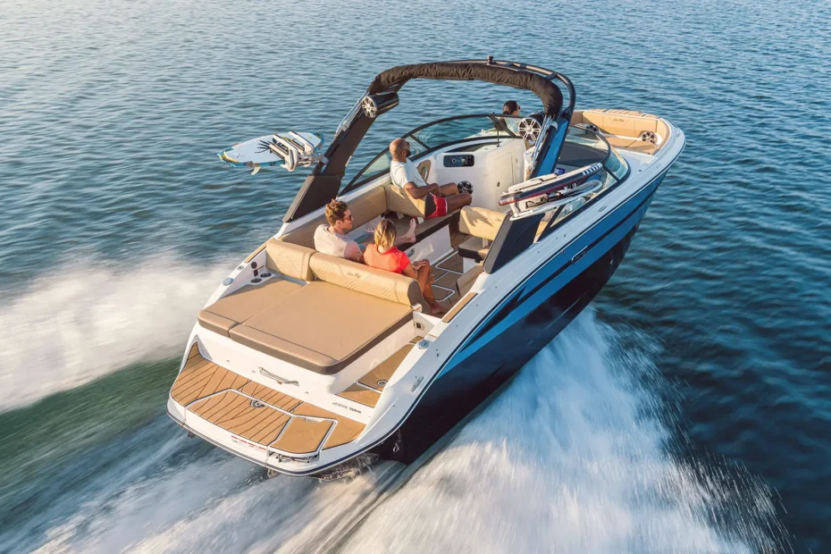 Sea Ray SDX 250 Surf - Vista primer plano