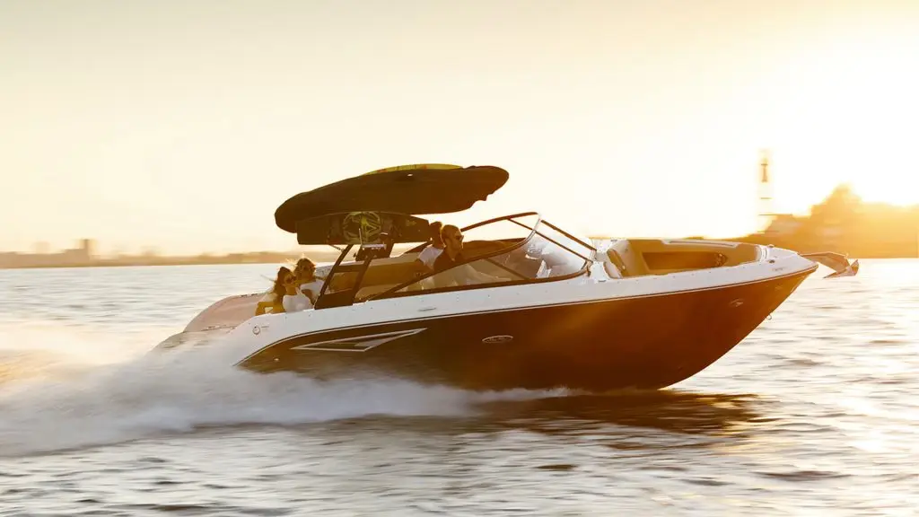 Sea Ray SLx 250