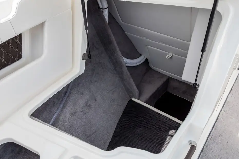 Sea Ray SLX 310 - Cofree