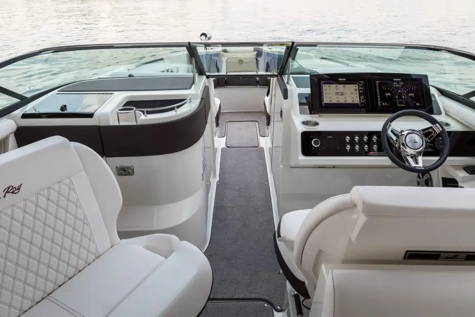Sea Ray SLX 310 - Vista general