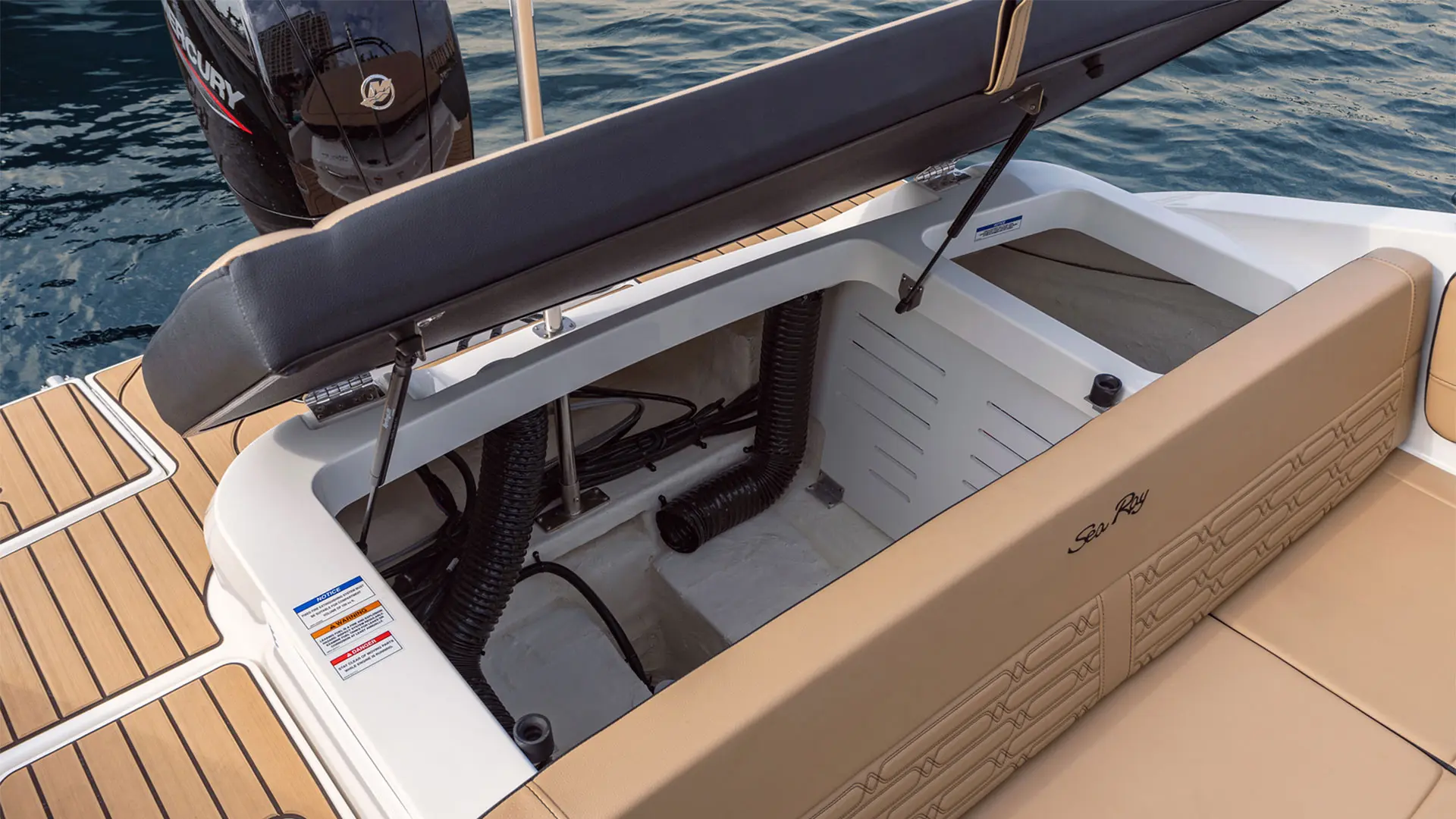 Próximamente en stock Sea Ray SPX 190 OB - Popa