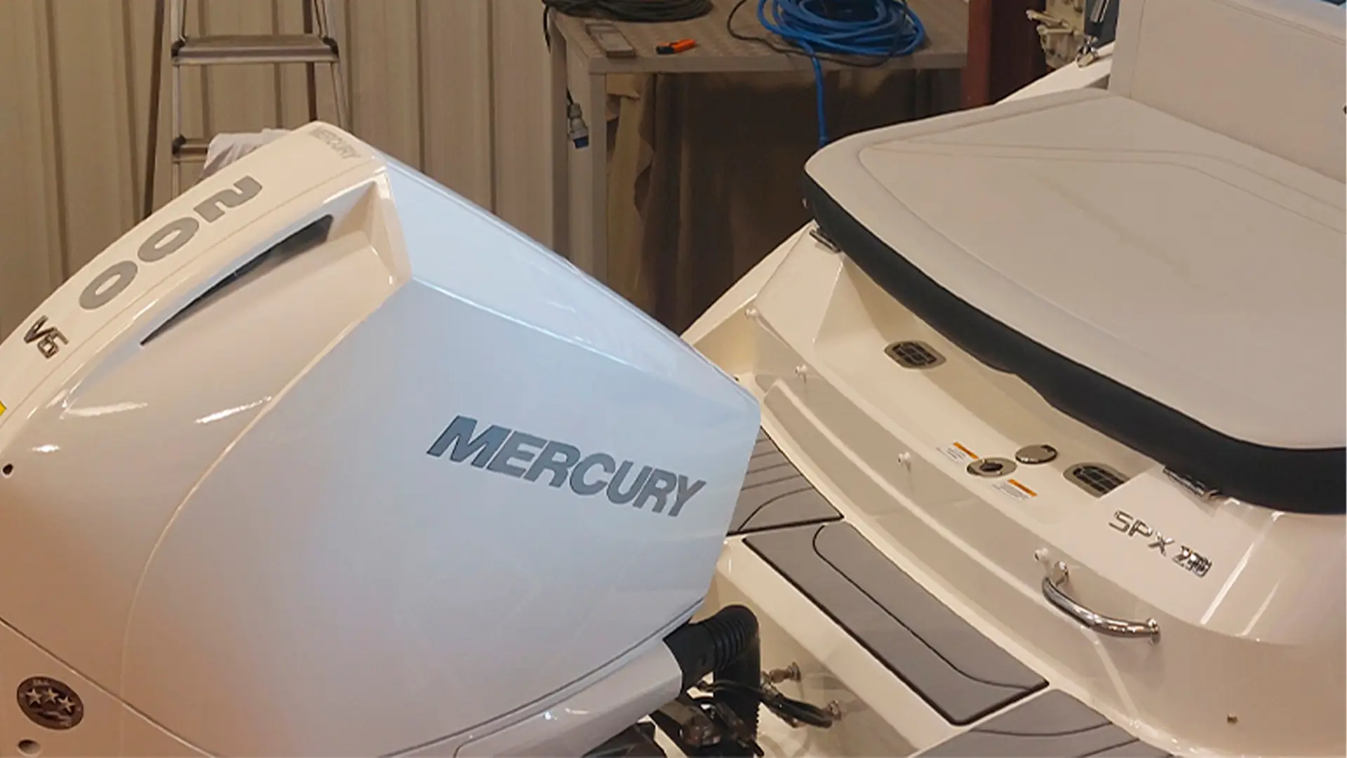 Sea Ray SPX 210 OB - Fueraborda Mercury entrega inmediata