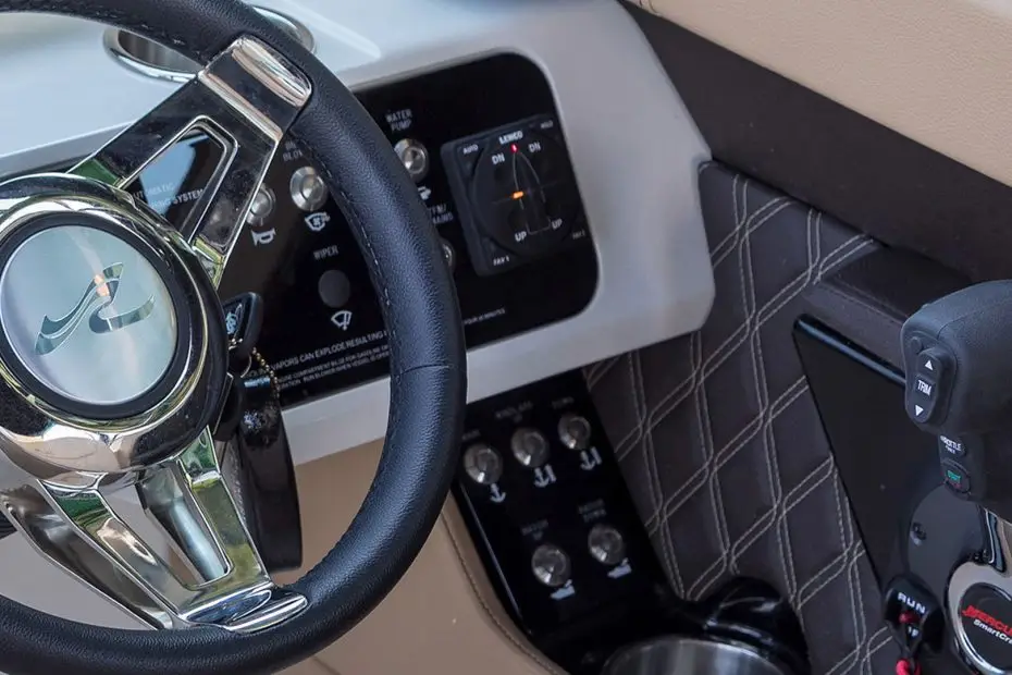 Sea Ray 250 Sun Sport - Volante
