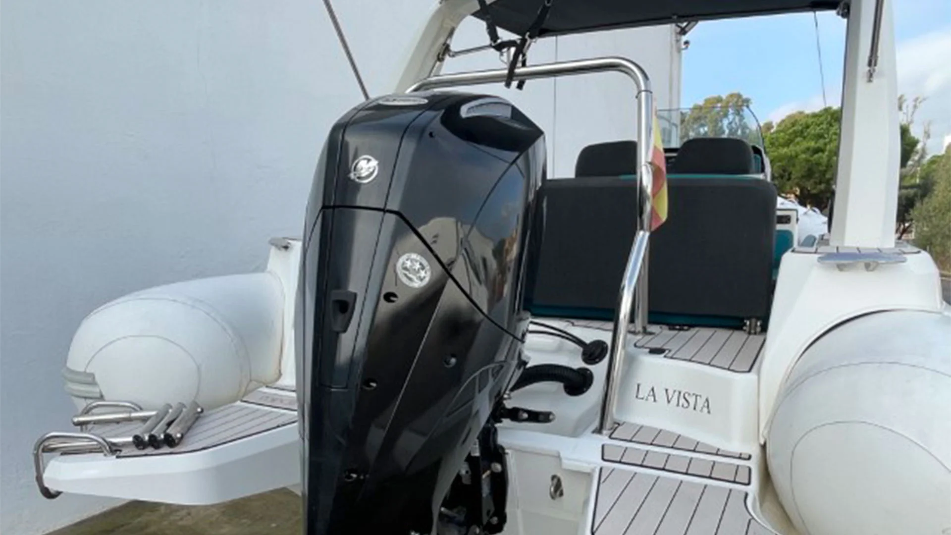 Semirrígida ocasión Zodiac Medline 7.5 2021 - Popa