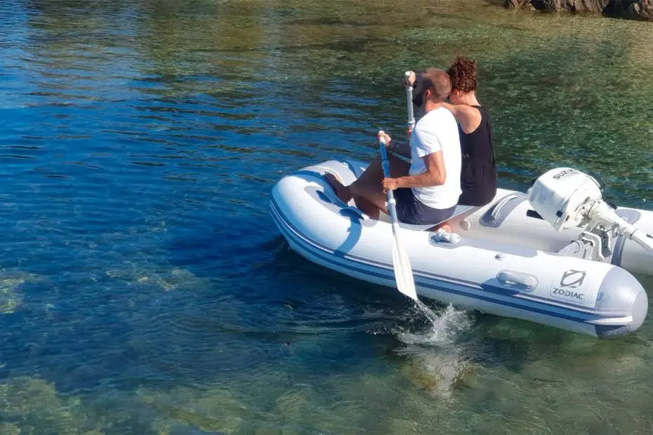 Zodiac Cadet 200 Aero - Navegando a remo