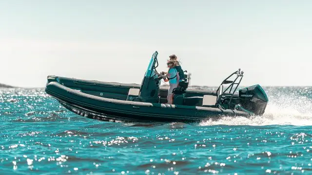 Zodiac Pro 7 - Imagen principal