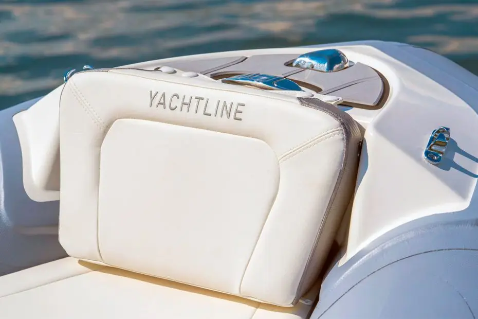 Zodiac Yachtline 360 - Proa